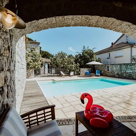 Otel La Mathilde En Famille Avec Piscine 4*